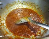 A picture of step 3 of Steamed Egg Curry.