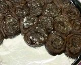 A picture of step 8 of Chocolate Cinnamon Rolls.