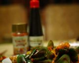 Foto langkah ke 3 dari resep 91. Kerang Hijau Saos Padang.