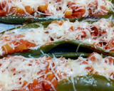 Foto del paso 5 de la receta: Pimientos rellenos con frankfurt