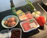 Foto del paso 1 de la receta Empanadas argentinas de pollo y ternera molida !