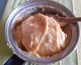 Foto del passaggio 2 della ricetta Bignè con mousse di yogurt al mirtillo