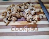 A picture of step 2 of Fried Mushrooms.