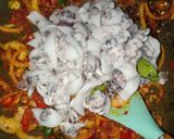 Foto langkah ke 4 dari resep 1030. Krengsengan Sotong.