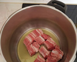 Foto del paso 1 de la receta: Fideos con costillas