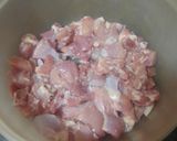 Foto del paso 1 de la receta Garbanzada con contramuslo de pollo en adobo