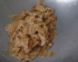 A picture of step 2 of Murmura ladoo.