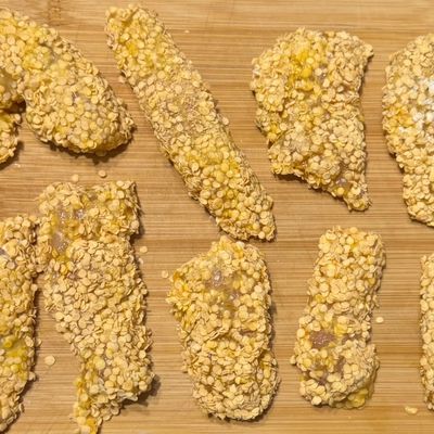 Миасстағы үйдегі порно видео Компьютерде жаттықтырушымен ұйықтап жатқан шырынды сәбидің порно видеолары, жетілген әйелдер