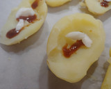 Foto del paso 8 de la receta: Patata rellena de Burritos, salsa BBQ, albahaca