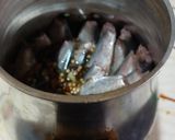 صورة لخطوة 4 من وصفة السردين المعلب (بالقدرة)