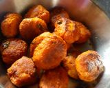 A picture of step 4 of Carrot kofta Curry.