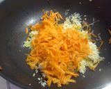 A picture of step 2 of Cabbage seeds kheer.
