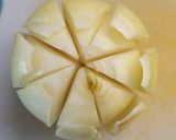 A picture of step 2 of Barbequed Cheesy Onion.
