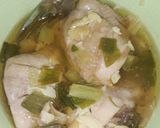 Foto langkah ke 1 dari resep Ayam kukus minyak wijen (recook Mba Historina).