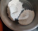 A picture of step 1 of Vanilla pan cake.