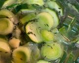 Foto del paso 2 de la receta: Crema de calabacín con jengibre y tomillo