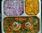 बटाटा वडा सांबर (Batata vada sambar recipe in marathi) रेसिपी स्टेप 7 फोटो 