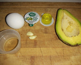 Foto del paso 1 de la receta: Mayonesa de aguacate