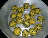 A picture of step 3 of Multigrain Balls.