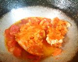 A picture of step 3 of Chicken Tikka Mince Curry😋.