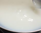 A picture of step 2 of Milk pudding.