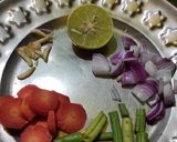 চিকেন স্যুপ (Chicken Soup Recipe in Bengali) রেসিপি ধাপ - 1 ছবি