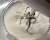 Foto del passaggio 3 della ricetta Gelato di ricotta e composta ai fichi