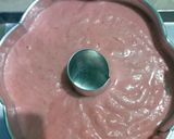 Foto langkah ke 6 dari resep Strawberry Chiffon Bliss Putih Telur (Cooked Dough).