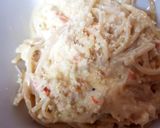 A picture of step 4 of My Crab Alfredo with spaghetti (had no linguine pasta) 😉.