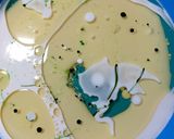 Foto langkah ke 2 dari resep Chiffon Matcha Putih Telur.