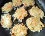 Foto langkah ke 6 dari resep Bakwan sayur(ote-ote) simple.