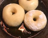 Foto langkah ke 9 dari resep Donat Dengan Metode Autolisis.