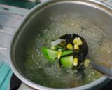 Foto langkah ke 4 dari resep Bening Bayam Labu siam spesial.