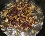 Foto del passaggio 3 della ricetta Risotto al radicchio e crudo