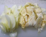 A picture of step 3 of *Easy Sukiyaki-Style Pork, Cabbage, and Tofu*.