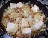 A picture of step 8 of *Easy Sukiyaki-Style Pork, Cabbage, and Tofu*.