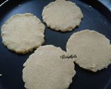 A picture of step 6 of Biscuit Bhakhari with Dal fry.