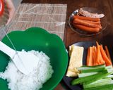 Foto langkah ke 1 dari resep Sushi Roll.