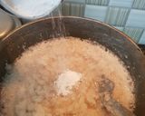 A picture of step 4 of Coconut burfi.