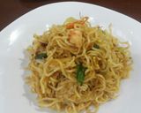 Foto langkah ke 3 dari resep Mie goreng rempah.