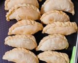 Foto langkah ke 9 dari resep Pastel Renyah (Adonan Kulit Tanpa Telur).