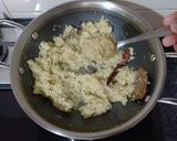 A picture of step 5 of Pepper Ghanto (Grated Green Papaya with Potato).