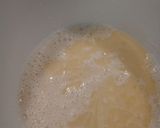 A picture of step 2 of Strawberry crepes.
