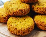 Foto del passaggio 7 della ricetta Crocchette di lenticchie, carote e miglio