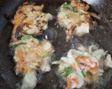 Foto langkah ke 4 dari resep Bakwan Goreng Kriuk.