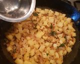 A picture of step 4 of Raw banana Potato podimas.