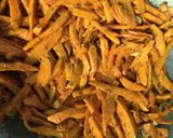 A picture of step 4 of Raw Turmeric Pickle.