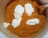 A picture of step 2 of LeViés Carrots and Chilli Homemade Sauce.
