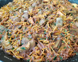 Foto del paso 5 de la receta: Fideos con alcachofas y pota