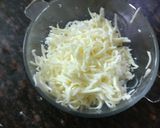 A picture of step 4 of Stuffed Italian spiced potato in spinach.
